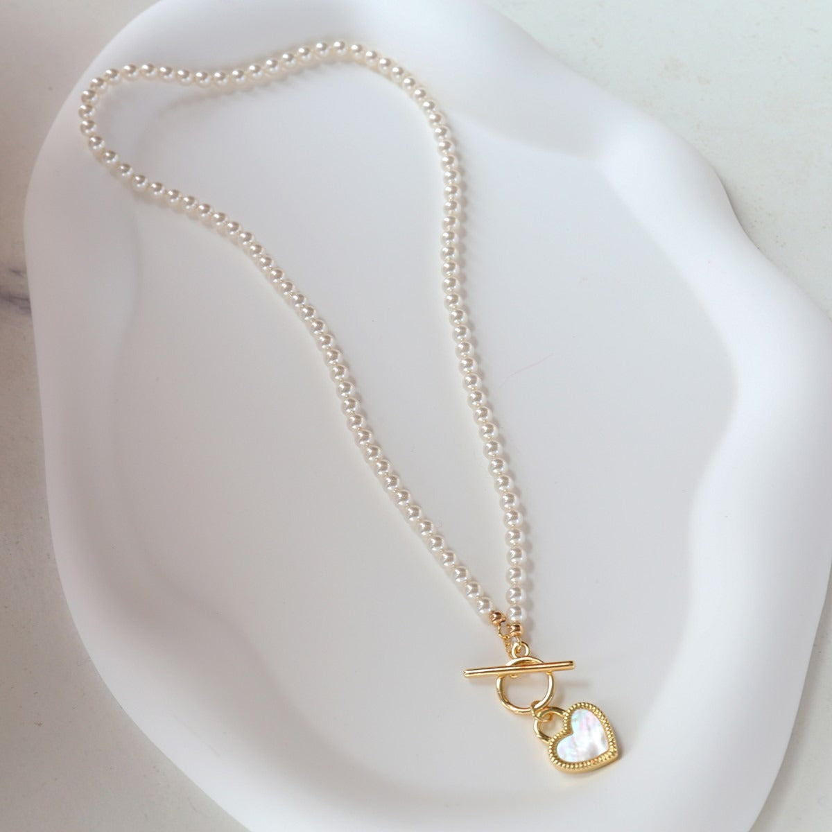 Double-Sided Pearl Heart Necklace