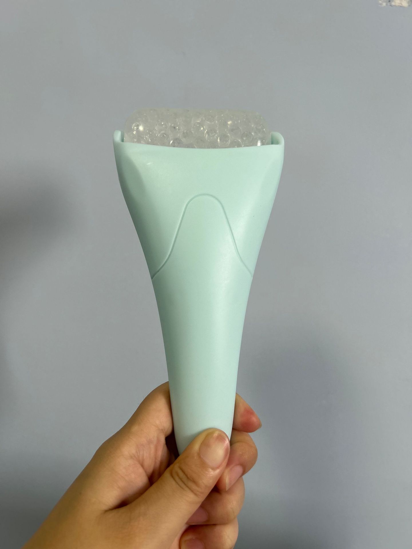 Cooling Facial Roller for Face and Under-Eyes